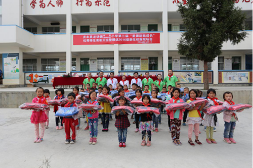 万向娱乐-VR游戏,浸式体验休闲平台!