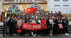 万向娱乐-VR游戏,浸式体验休闲平台!